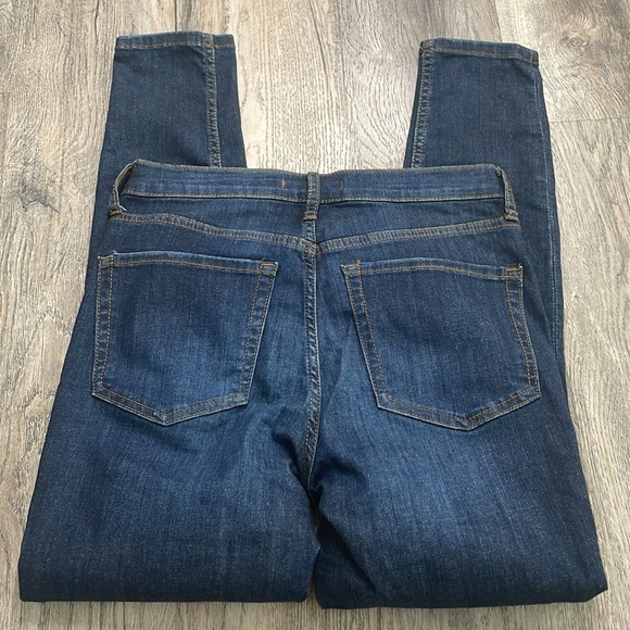 Free People High Rise Skinny Jeans, 61855-16515125, distressed, size 28 - Picture 8 of 9